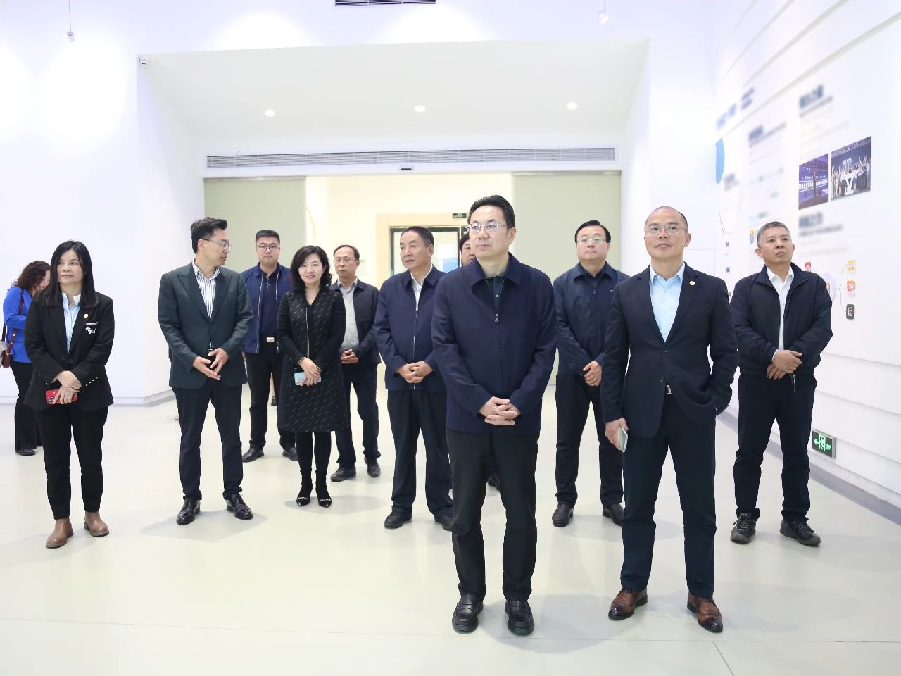 深化合作、共谋发展——甘肃省临夏州领导一行 莅临凯发手机娱乐·k8参观交流